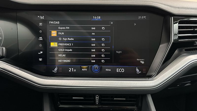 Volkswagen Touareg 3.0 TSI PHEV Tiptronic Eleganc - fotka 11 z 33