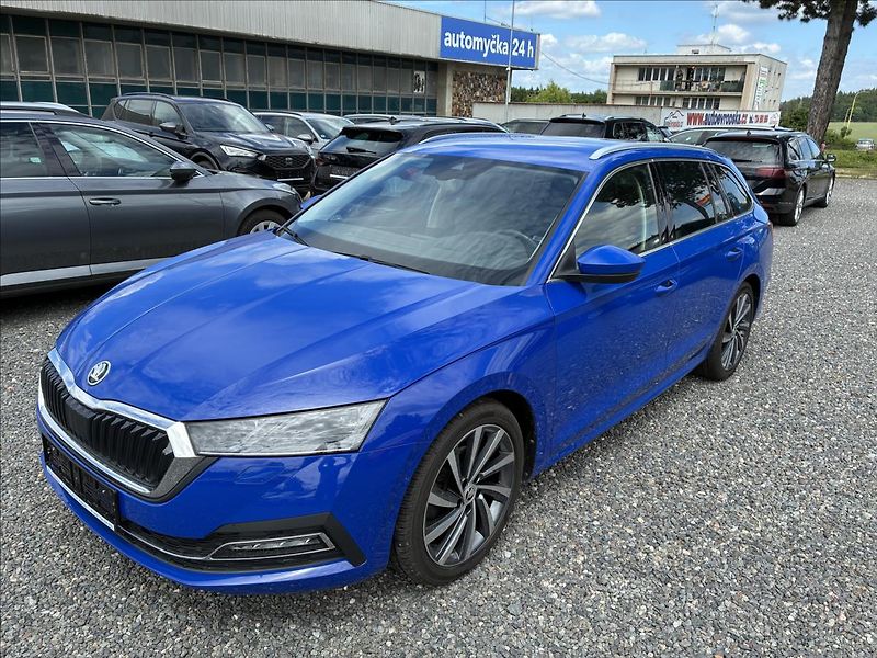 Škoda Octavia 2,0 TAŽNÉ,EL.KUFR,HEAD-UP - fotka 2 z 32