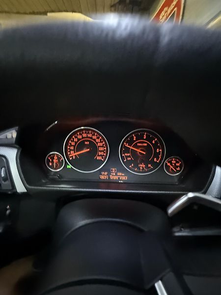 BMW Řada 3 (2013) Mpacket, 320xd - fotka 7 z 18