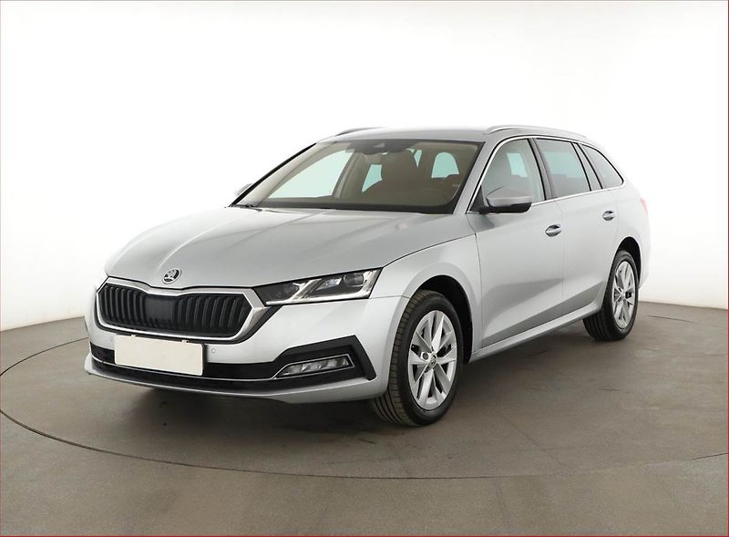 Škoda Octavia (2022) Style 2.0 TDI - fotka 2 z 22