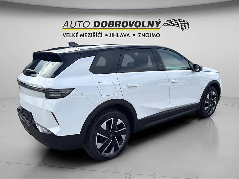 Opel Grandland (2026) GS Hybrid 1.2 TURBO (107kW/145 - fotka 8 z 24