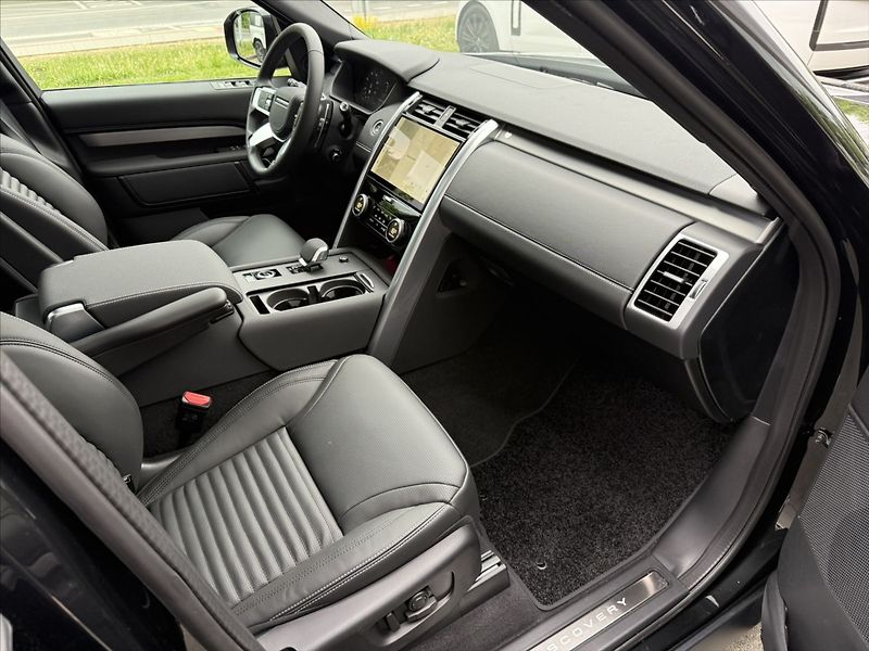 Land Rover Discovery (2026) 3,0 DYNAMIC HSE D350 - fotka 21 z 34