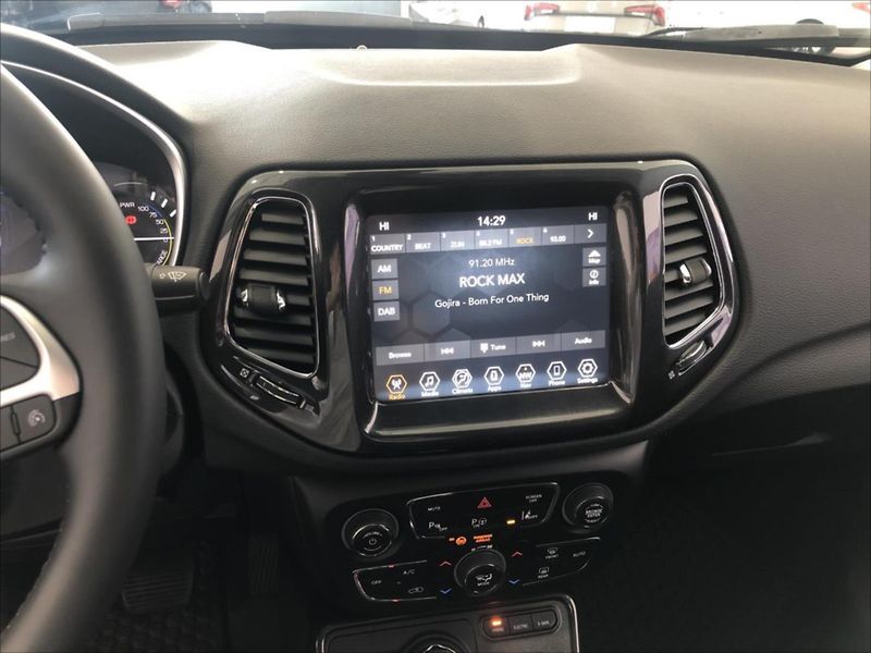 Jeep Compass 1,3 PHEV 190k AT  Limited - fotka 9 z 16