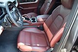 Porsche Cayenne (2026) KeyLess/SoftClose/Pano - náhled 32