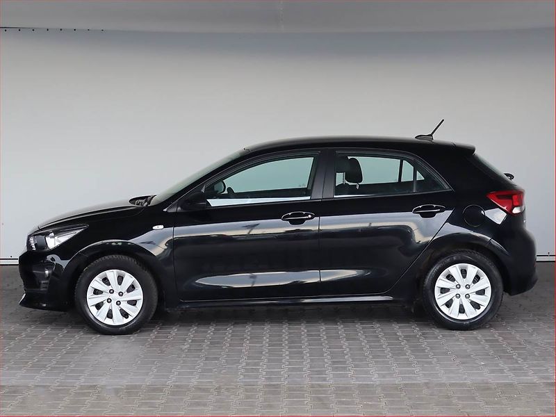 Kia Rio (2021) 1.2 DPI, Serv.kniha - fotka 3 z 17