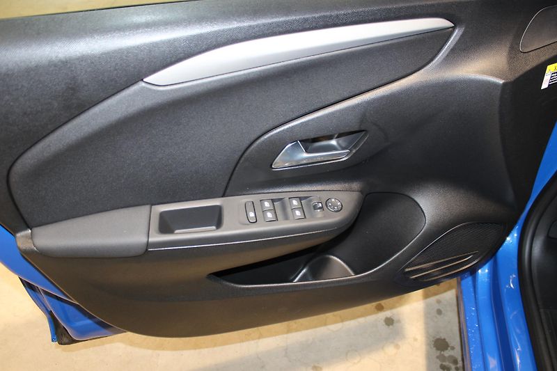 Opel Corsa (2025) Edition 1.2 TURBO 74kW, MT6 - fotka 17 z 17
