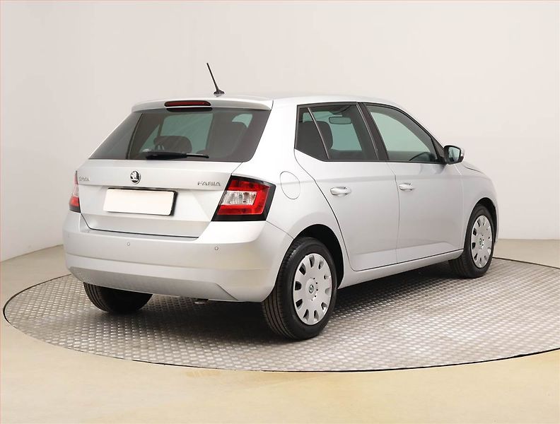Škoda Fabia (2015) 1.2 TSI, Tempomat - fotka 5 z 18