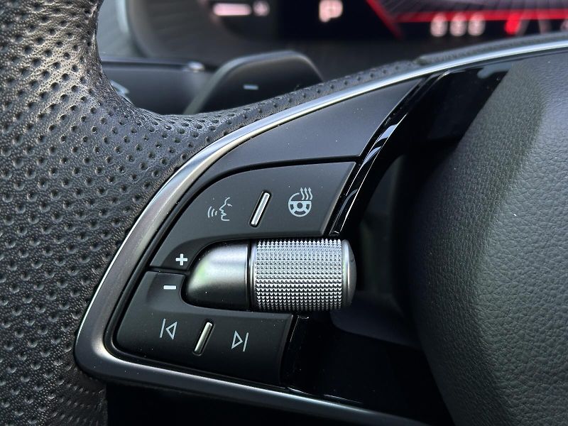 Škoda Kamiq 1.5TSi DSG Monte Carlo 150PS M - fotka 20 z 47