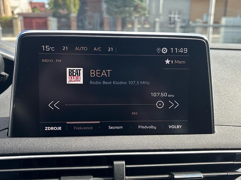 Peugeot 5008 (2020) 2.0 HDI GT-Line 130KW - fotka 12 z 24