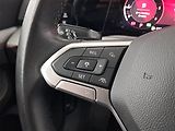 Volkswagen Golf (2021) 2.0 TDI, Automat, Navi - náhled 18