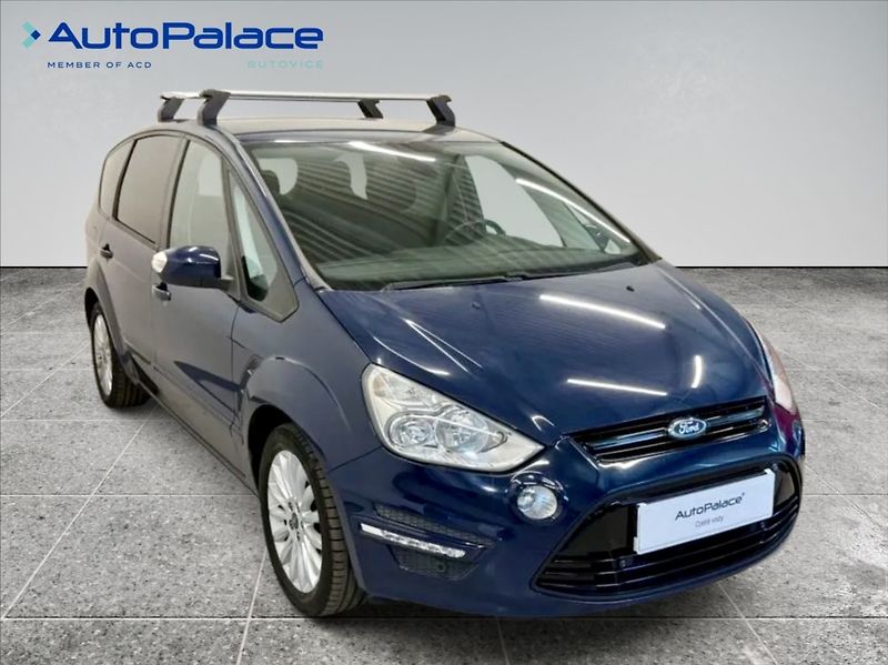 Ford S-MAX 1,6 EcoBoost 118kw TITANIUM - fotka 3 z 18