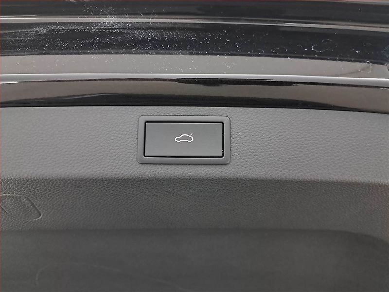 Škoda Karoq (2024) Fresh 1.5 TSI - fotka 23 z 32