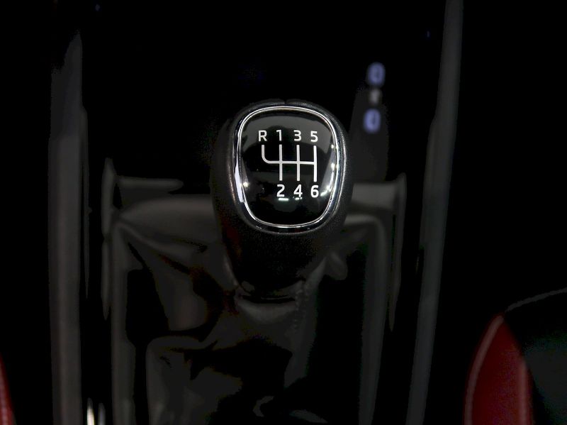 Škoda Scala (2023) MONTE CARLO 1.5TSI 110KW PANOR - fotka 31 z 40