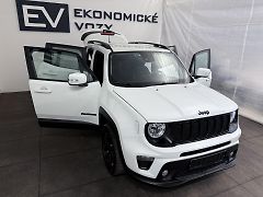 Jeep Renegade (2022) 1.3 T4 REZERVOVÁNO - fotografie inzerátu