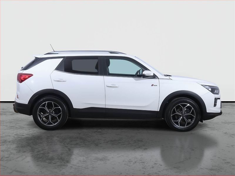 SsangYong Korando (2020) Style 1.5 T-GDI, 4X4 - fotka 6 z 18
