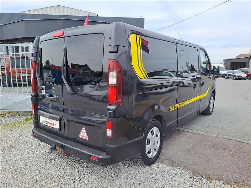 Renault Trafic 1,6 dCi 9 MÍST - fotka 3 z 14