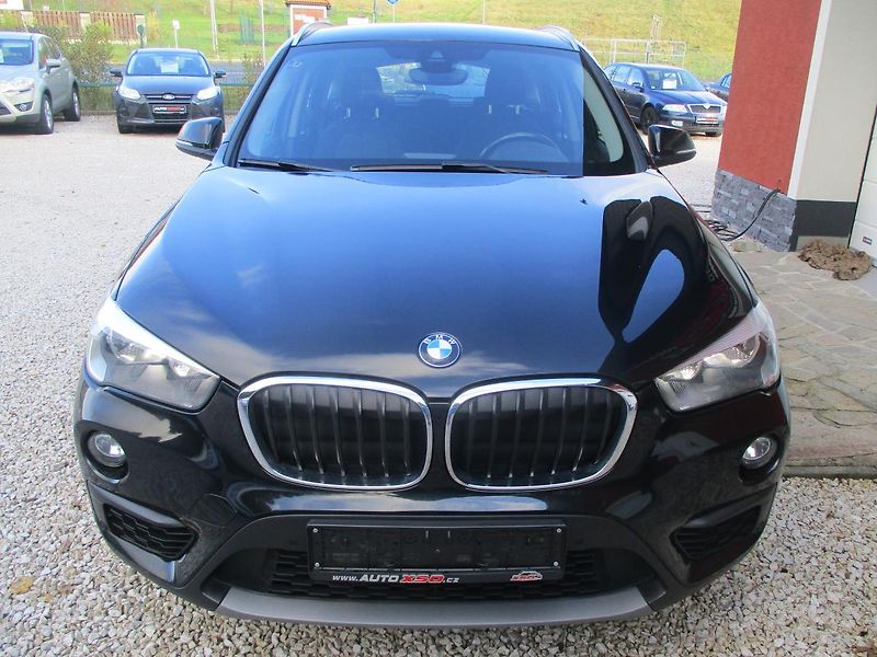BMW X1 xDrive 18d nová TK - fotka 7 z 37