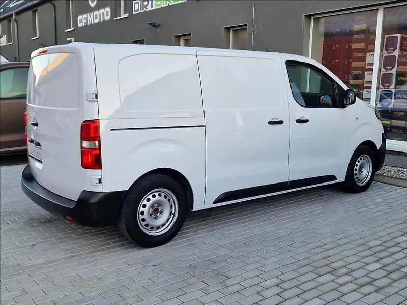 Opel Vivaro 1.5CDTI 88kW, původ ČR,1.Maj. - fotka 11 z 47