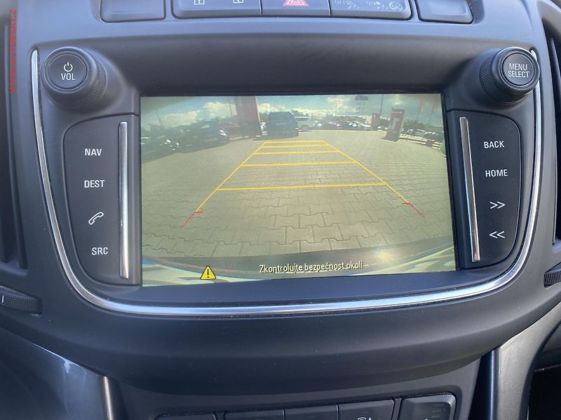 Opel Zafira (2017) 2.0 CDTi, AT, navi, park - fotka 18 z 18