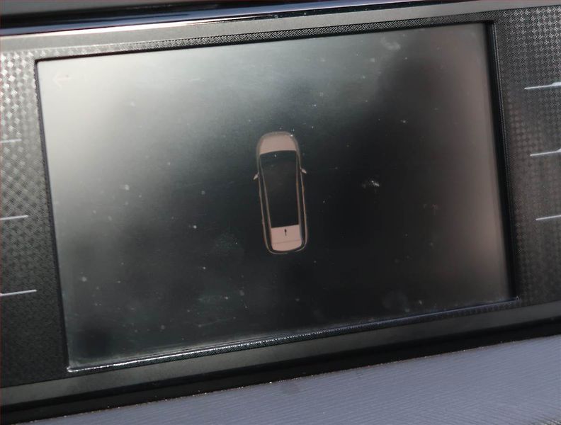 Citroën C4 Picasso (2018) 1.6 BlueHDi, 7 míst, Navi - fotka 20 z 21