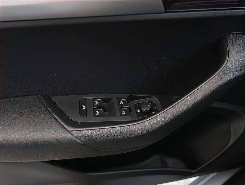 Škoda Karoq (2017) 1.6 TDI, Tempomat - fotka 20 z 20