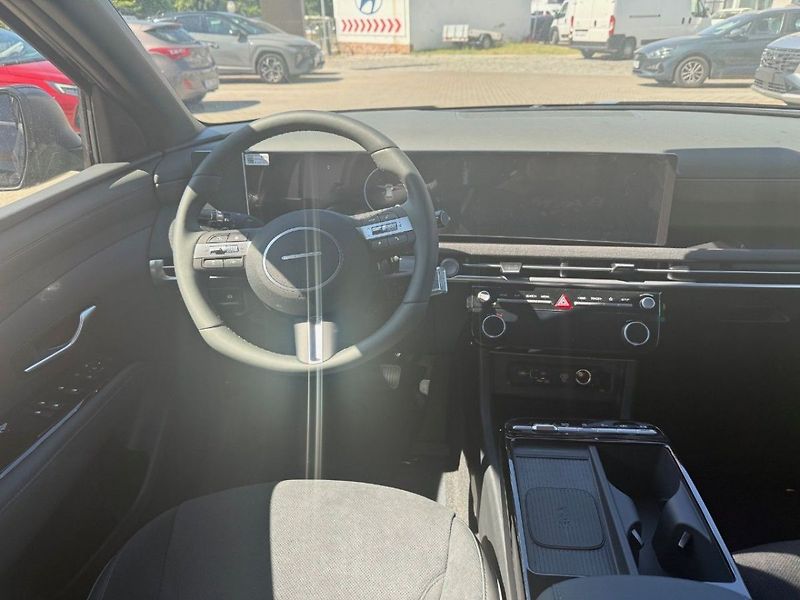 Hyundai Tucson 25 1,6 T-GDI PHEV 2WD AT 20 YE - fotka 7 z 9