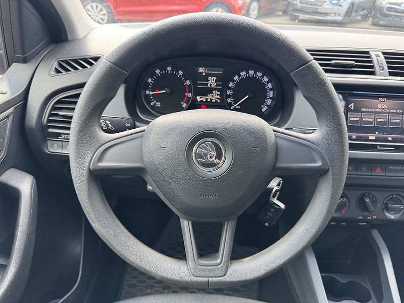 Škoda Fabia (2016) 1.2TSi Active Klimatizace - fotka 7 z 50