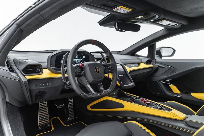 Lamborghini Ostatní (2026) Temerario*MY27*Ihned k odběru - fotka 4 z 21