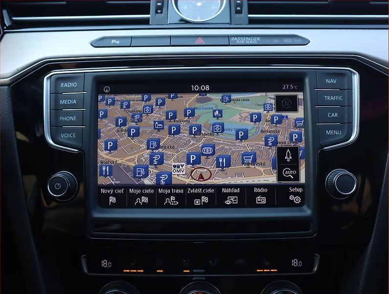 Volkswagen Passat (2016) 2.0 TDI, 4X4, Automat, Kůže - fotka 13 z 22