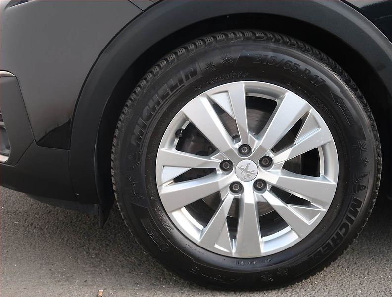 Peugeot 5008 (2017) PureTech 130, Serv.kniha - fotka 14 z 22