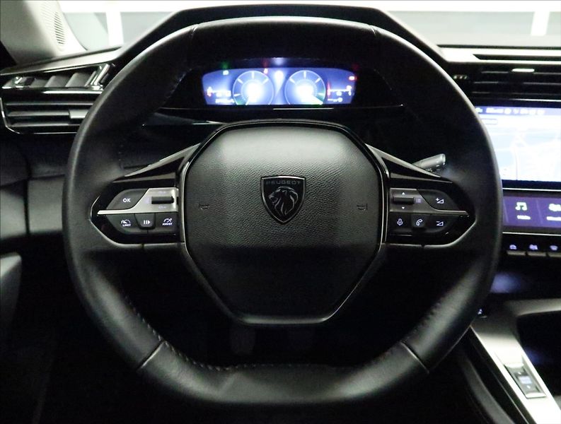 Peugeot 308 1,2 PT ALLURE NAVI KAMERA ČR - fotka 13 z 47