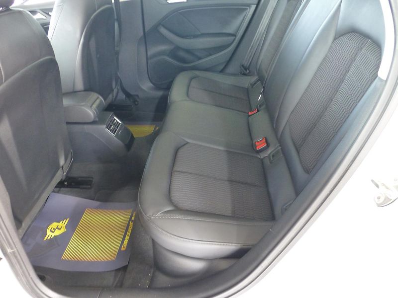 Audi A3 (2013) 2,0tTDI-110KW*VYHŘ.SED**XENONY - fotka 17 z 27