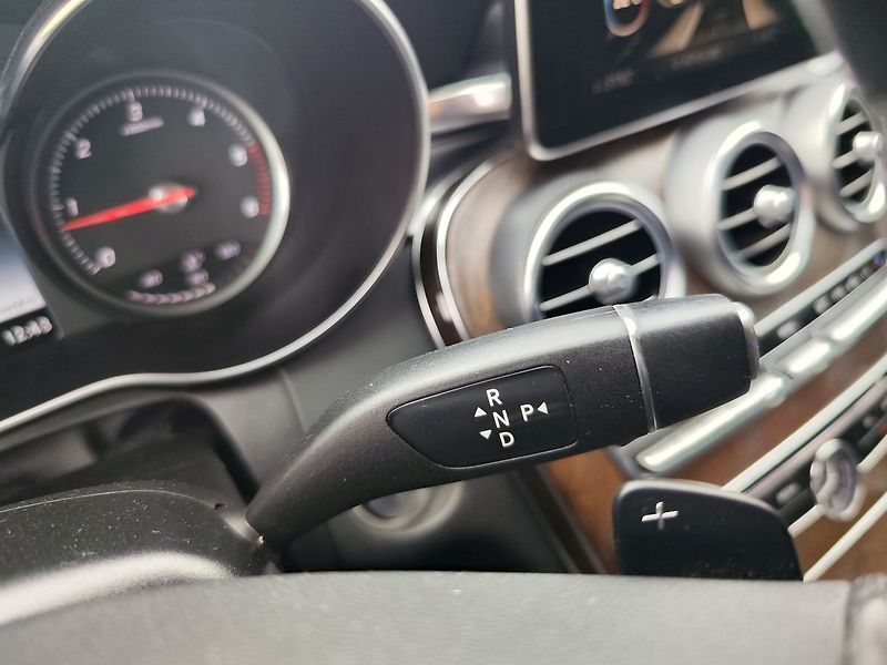Mercedes-Benz Třídy C 250d/150kW 4MATIC AT - fotka 29 z 36