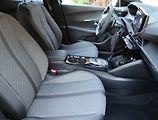Peugeot 2008 (2024) Allure 1.2 PureTech - náhled 9