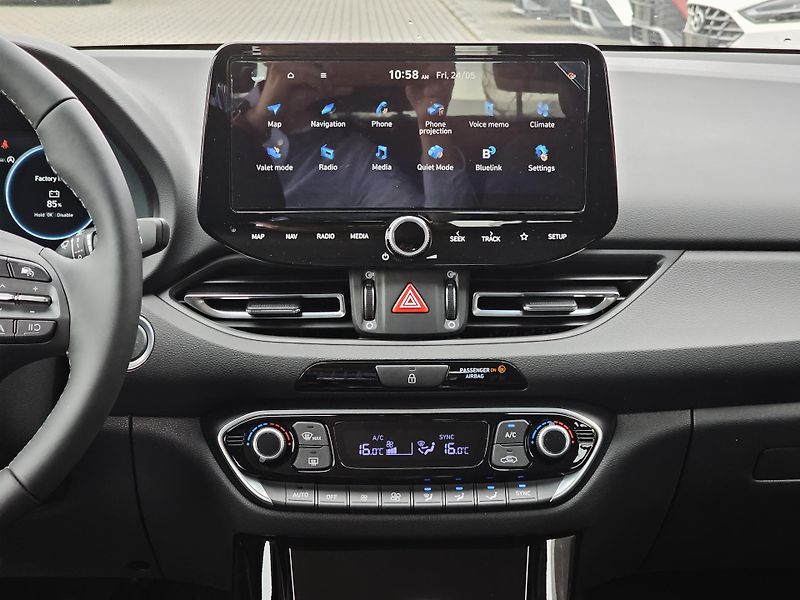 Hyundai i30 (2026) WG 1,0 T-GDI MT STYLE  - fotka 12 z 14