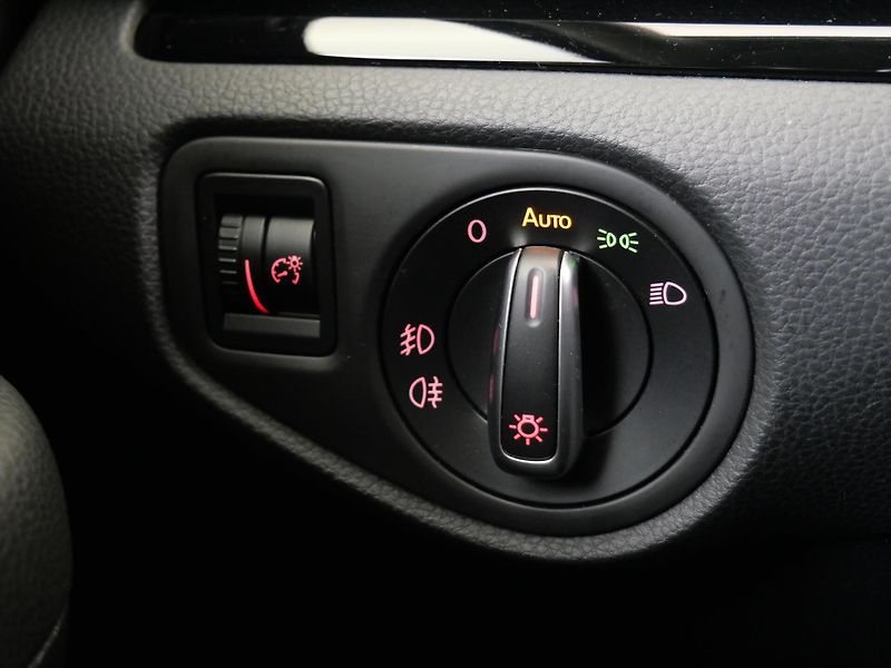 Seat Alhambra - fotka 23 z 25