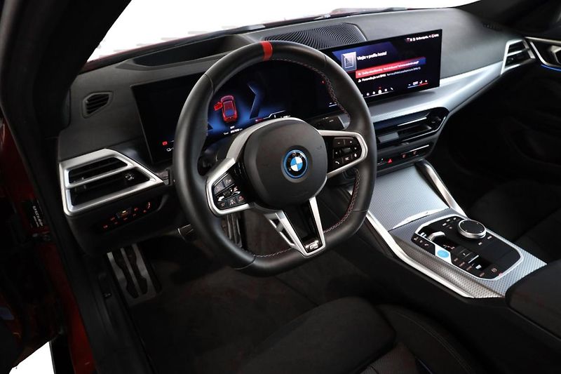 BMW i4 M60 xDrive - fotka 2 z 29