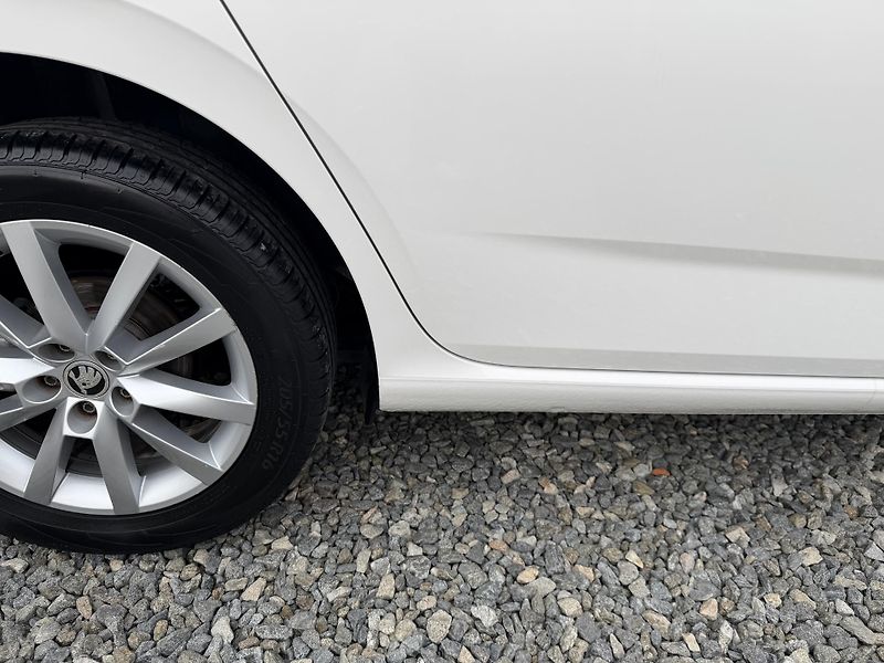 Škoda Scala 1.6TDi 115PS 6R STYLE LED STK! - fotka 52 z 153