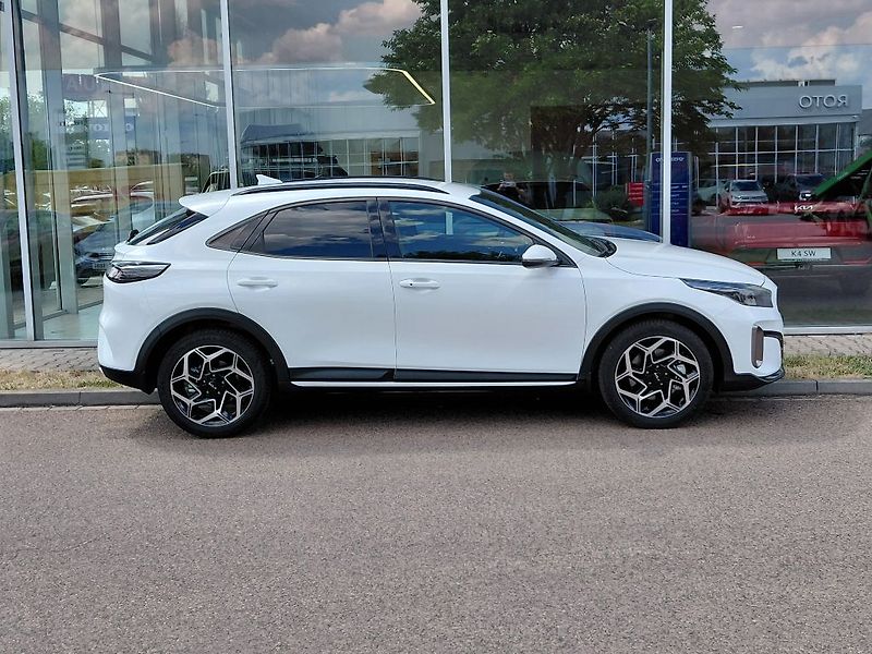 Kia XCeed GT-LINE 1,6 T-GDi GPF 7DCT 132 - fotka 9 z 12