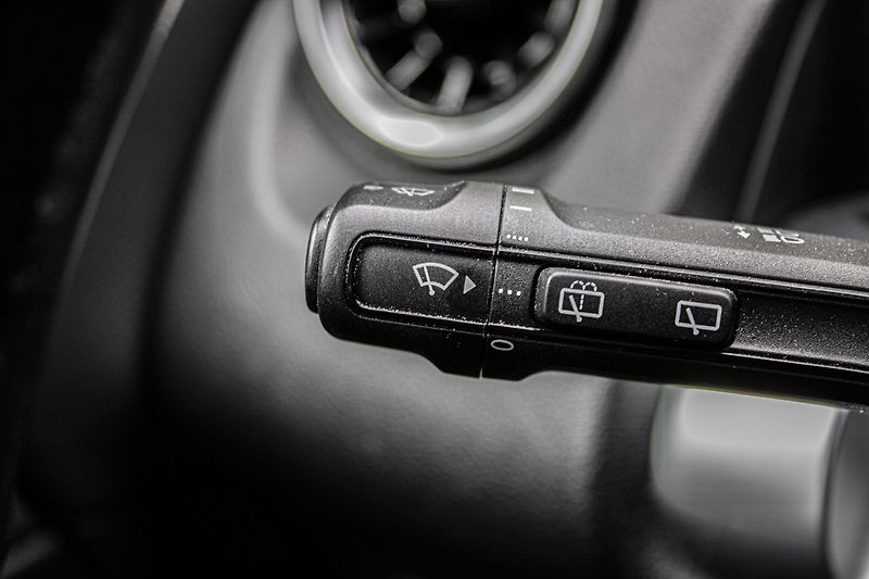 Mercedes-Benz GLB - fotka 20 z 37