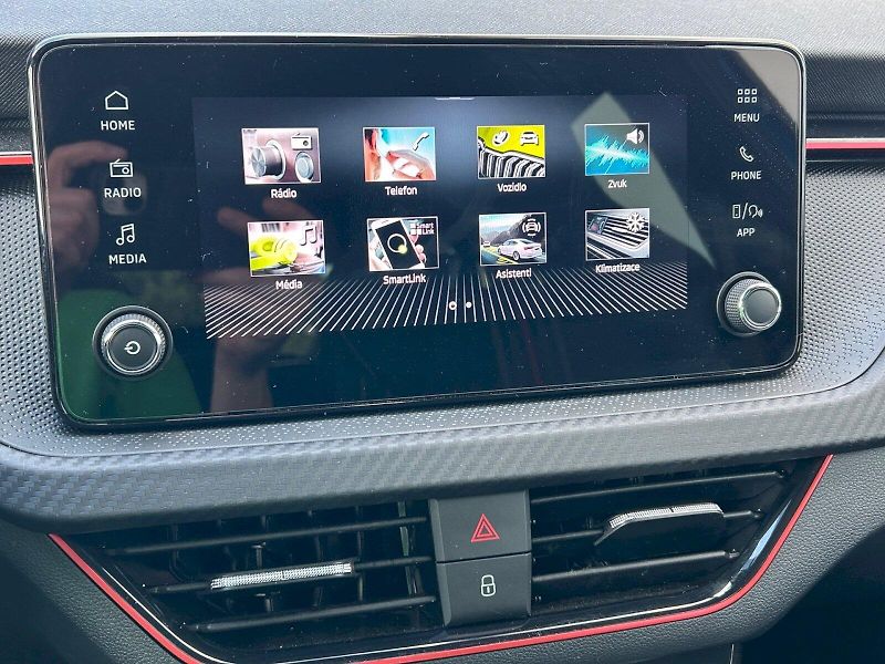 Škoda Kamiq (2025) Monte Carlo 1.0 TSI 85 kW - fotka 22 z 34