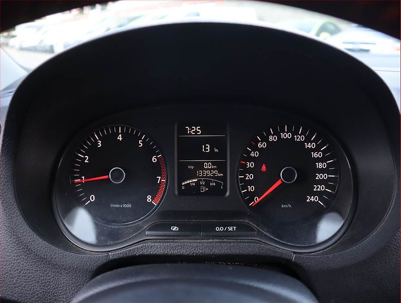 Volkswagen Polo (2009) 1.2 12V, Serv.kniha - fotka 11 z 14