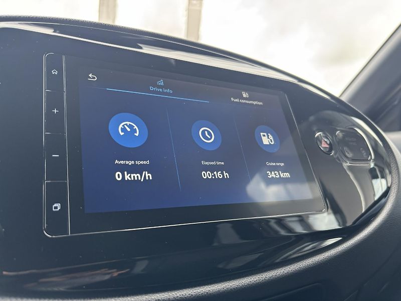 Toyota Aygo X STYLE 1.0 VVT-i 53 kW - fotka 16 z 21