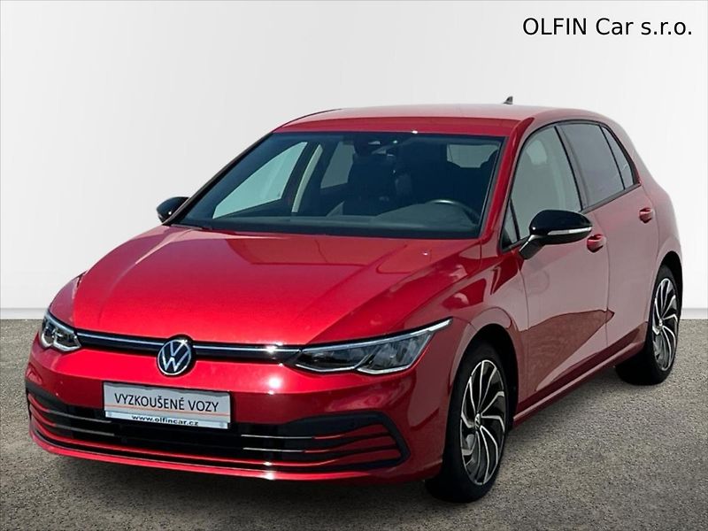 Volkswagen Golf 1,5 TSi 110 kW LIFE  8 - fotka 1 z 24