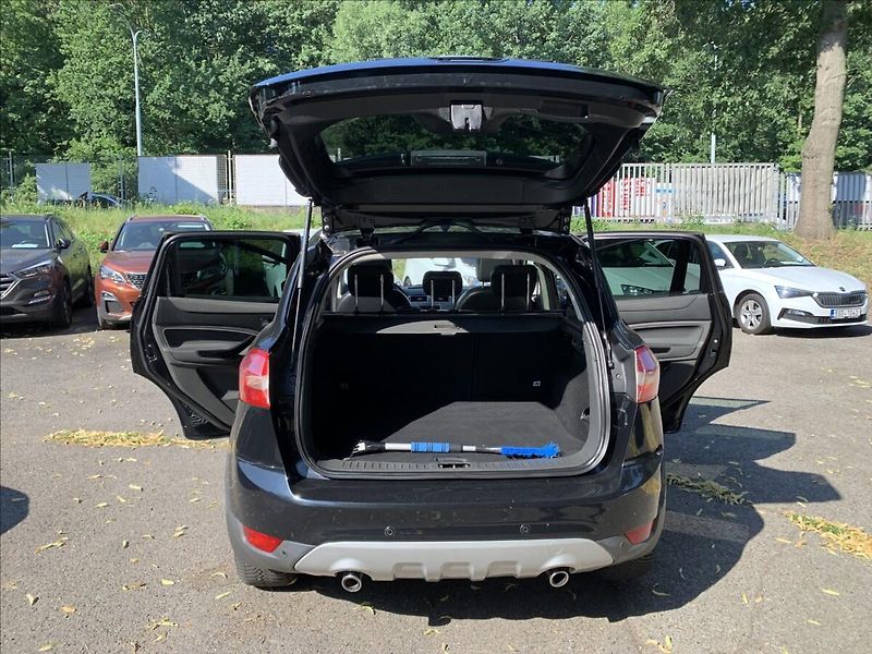Ford Kuga 2,0 TDCI 4x4 - fotka 20 z 21