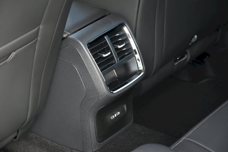Škoda Octavia (2024) Style 1.5. 110 TSI 110 kW 6-st - fotka 18 z 34