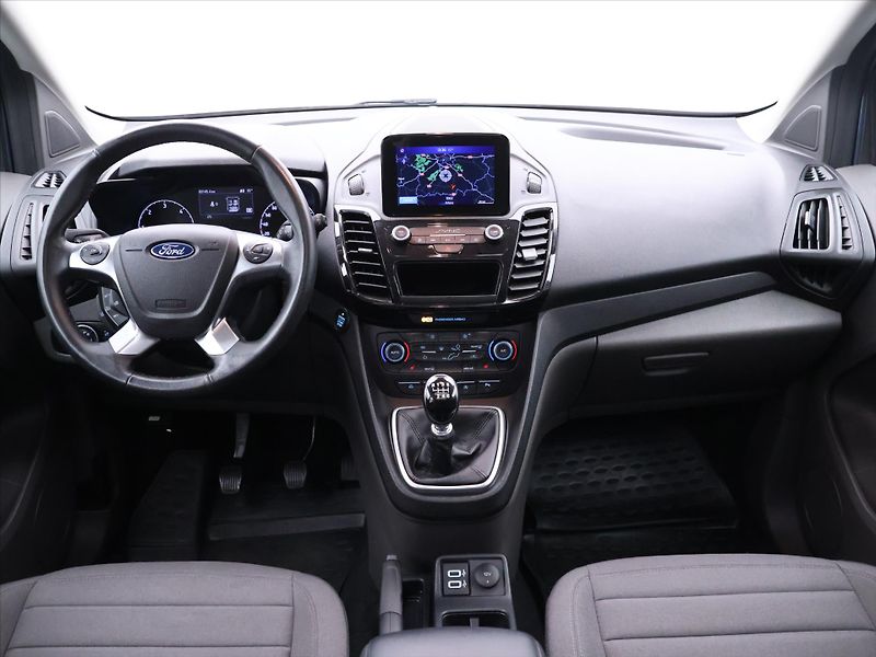 Ford Tourneo Connect 1,5 EcoBlue 88kW CZ DPH - fotka 31 z 38