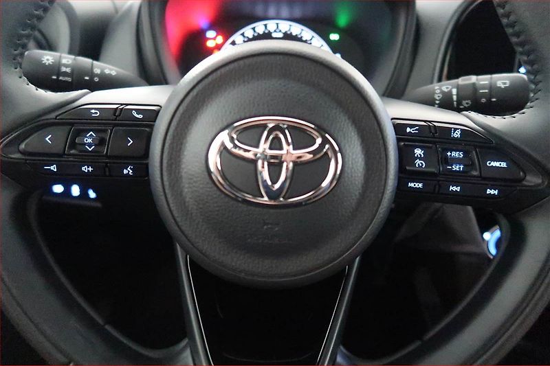 Toyota Aygo (2024) 1.0, ČR,1.maj, Serv.kniha - fotka 16 z 16