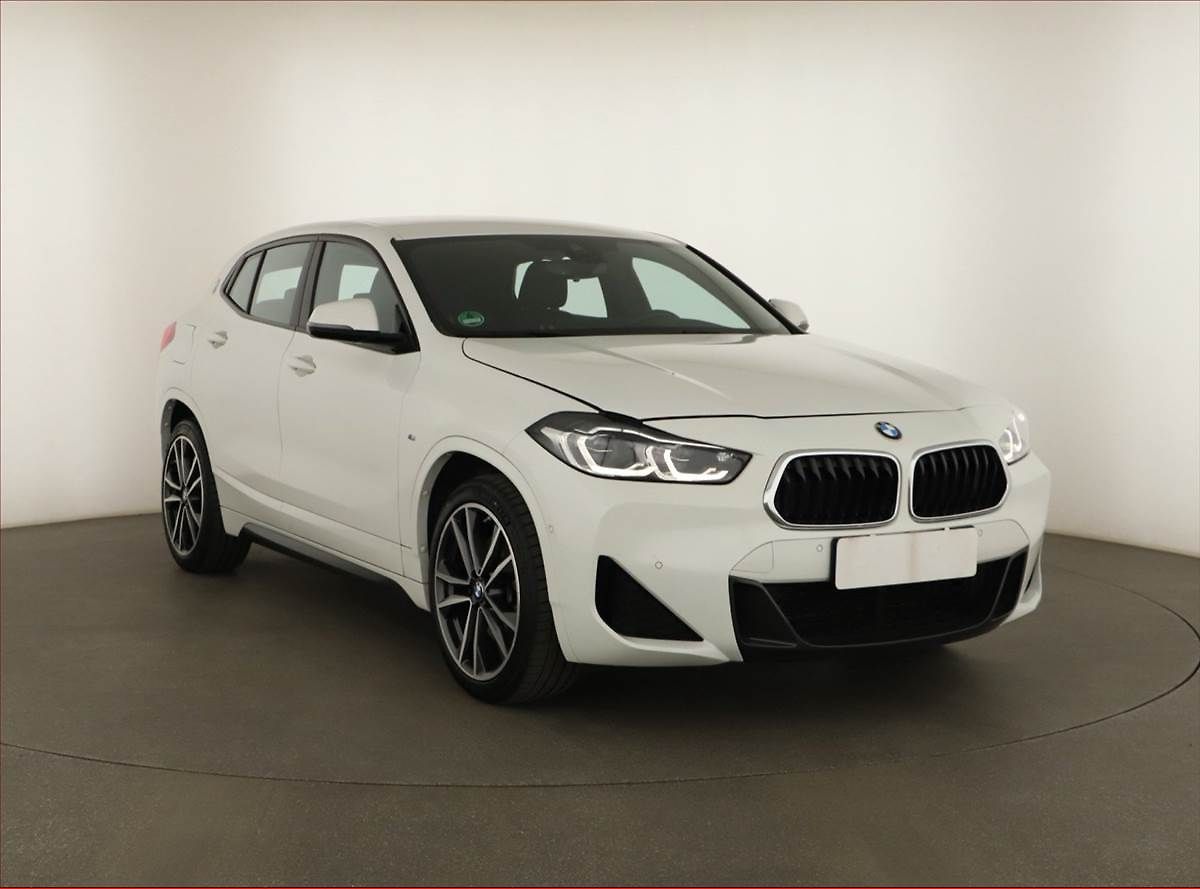 BMW X2 xDrive25e