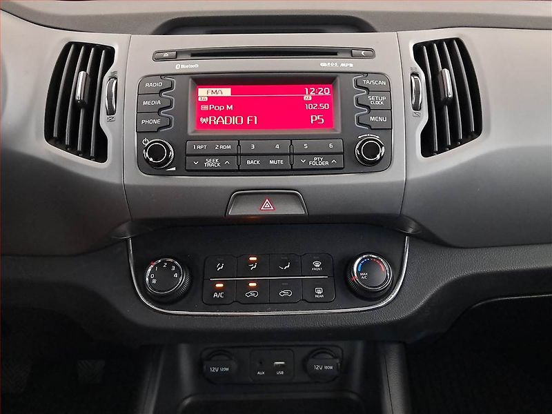 Kia Sportage (2015) 1.6 GDI, Tempomat - fotka 12 z 16